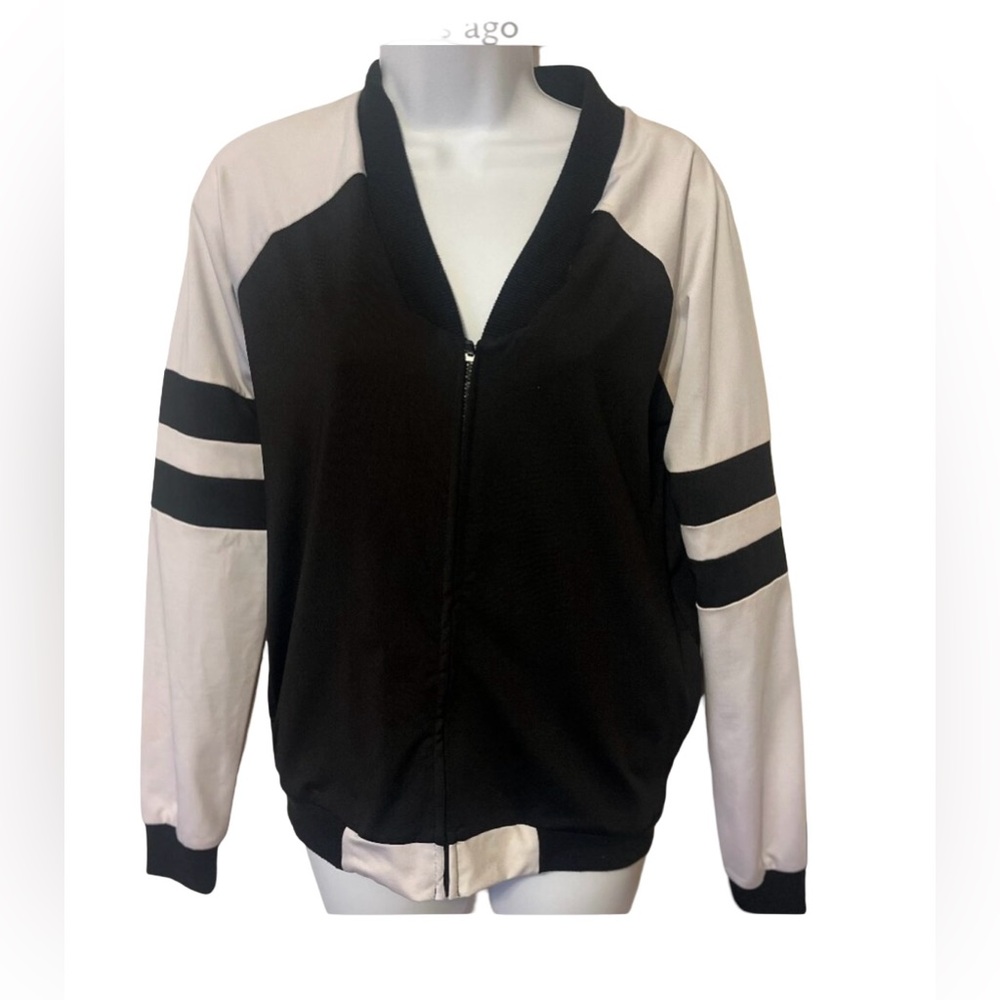 Stylish Jessica Simpson exercise jacket size S
